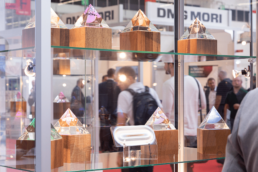 Optatec Internationale Fachmesse für optische Technologien, Komponenten und Systeme Pressefotos Optatec Bild 2 uai